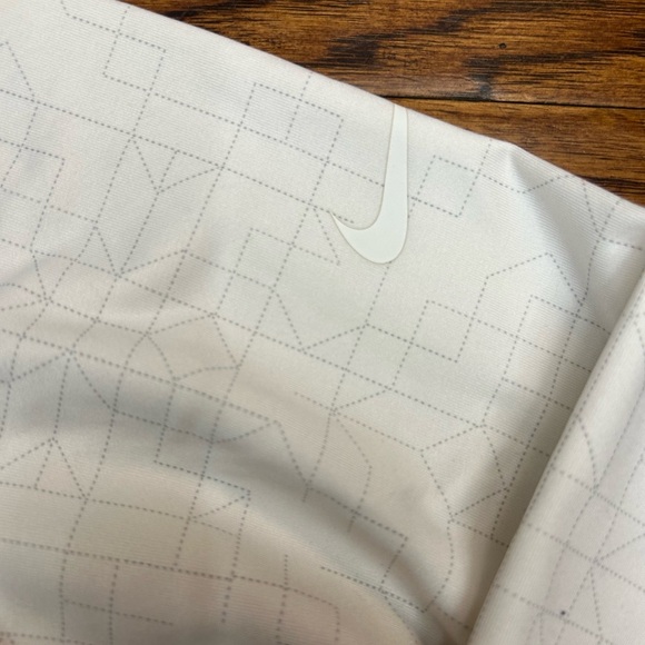 Nike Pro Dri-fit quarter zip sweater - Picture 3 of 7